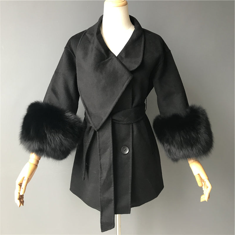 Windbreaker Style Elegant Silhouette Breathable Wool Cashmere Coat With Fur