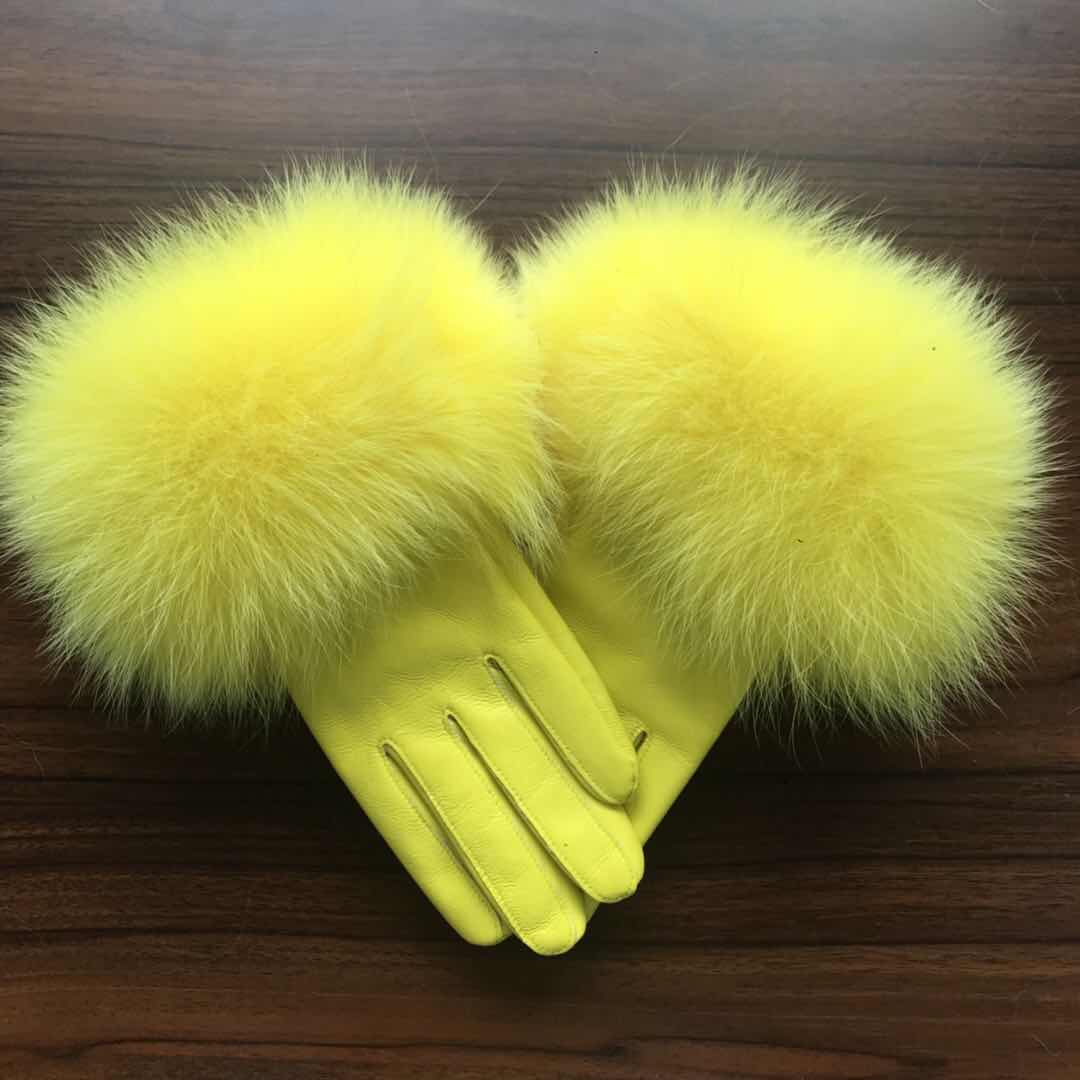 Jaxmonoy Women Winter Fashion Real Leather And Fluffy Real Fur Gloves