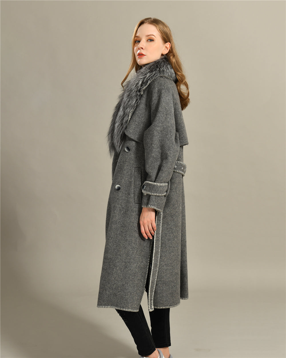 Jaxmonoy Fashion Women Winter Handmade Wool Cashmere Coat With Big Silver Fox Fur Collar